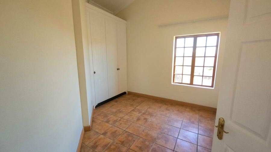 To Let 3 Bedroom Property for Rent in Landsmeer Residential Estate North West
